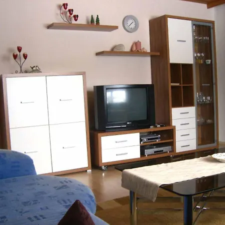 Fuerst Apartment